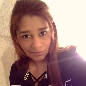 Meet your Posher, Mayda